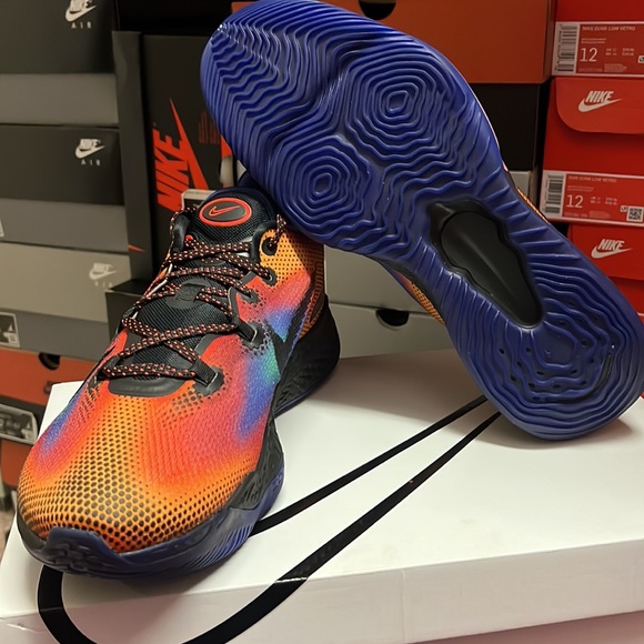 NIKE AIR ZOOM BB NXT - Picture 4 of 8